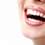 Damak yaraları neden olur?