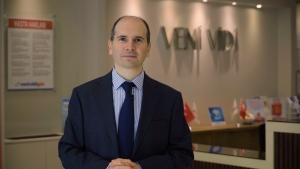 Yaz Aylarında Katarakt Ameliyatı Olunur mu?