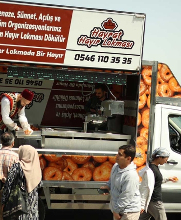 Lokma Dağıtımı Kimler Lokma Döktürür?